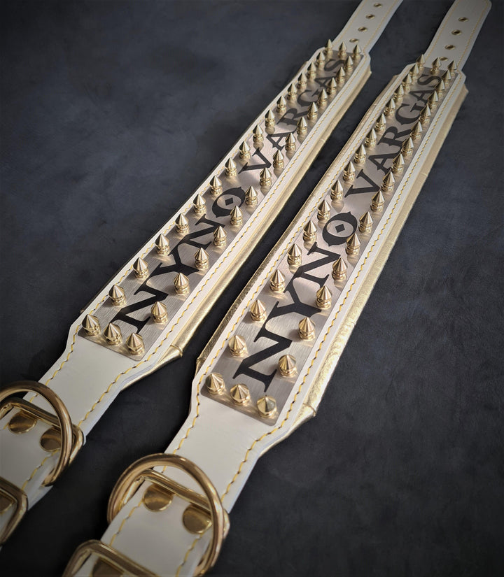 The "Metal" collar White &amp; Gold- personalized!